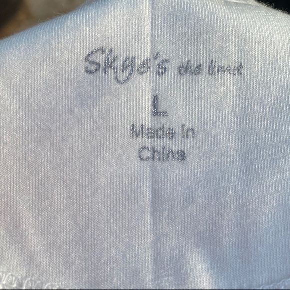 Skye’s The Limit In Full Bloom White Ruffle Top - Picture 7 of 7